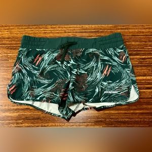 Patagonia run swim board shorts with mesh liner size small EUC